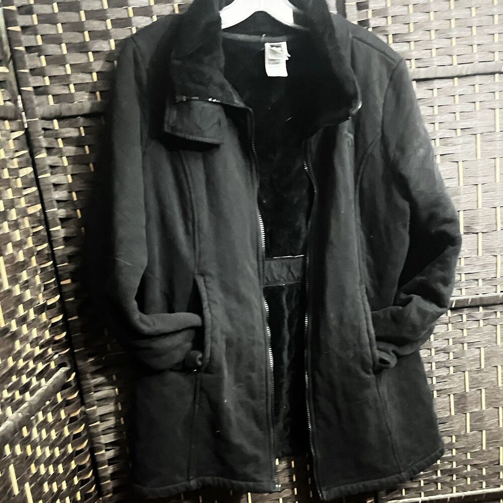 The North Face Authentic Style Black Fitted Women’s Fleece Coat Zip Pockets XL